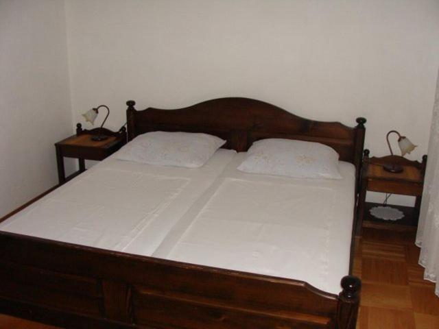Apartmani Svetina Vodice Exteriör bild