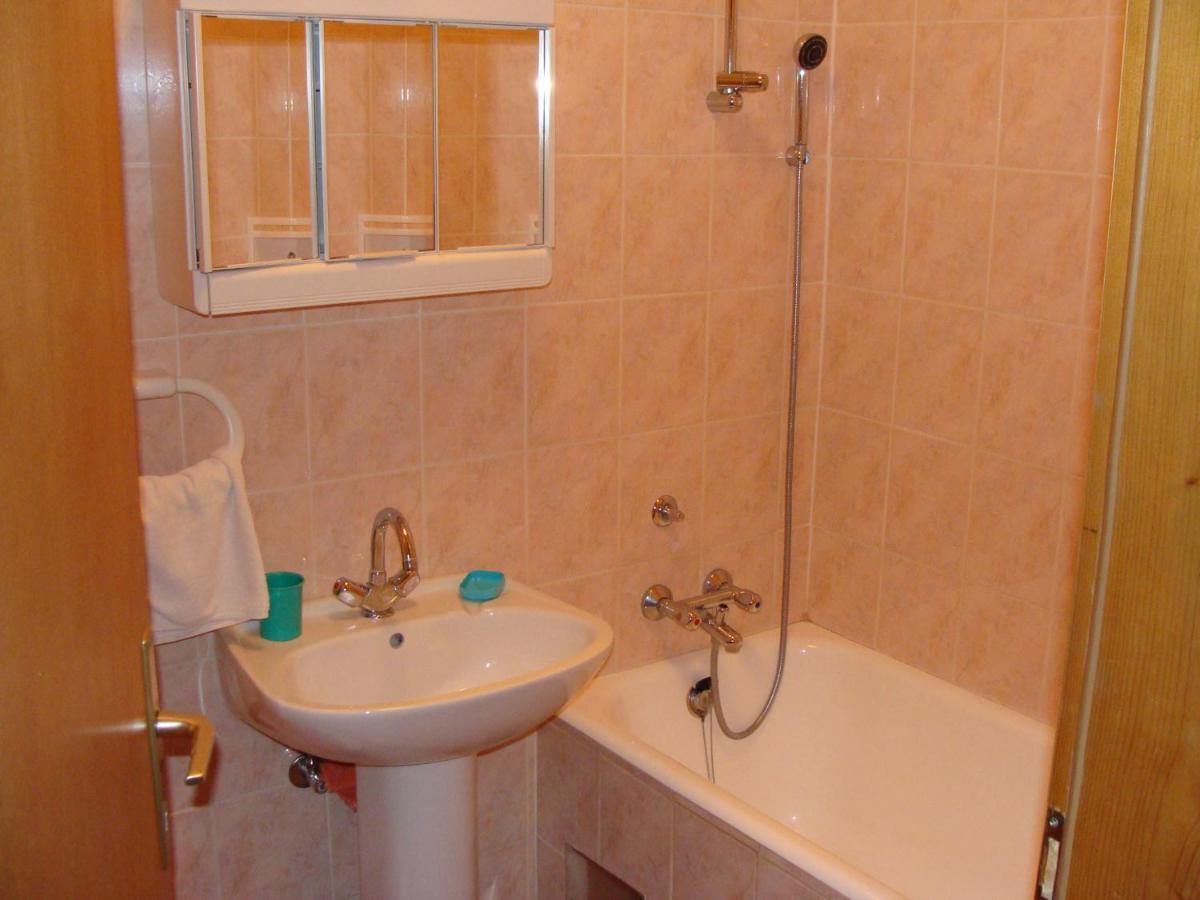 Apartmani Svetina Vodice Exteriör bild