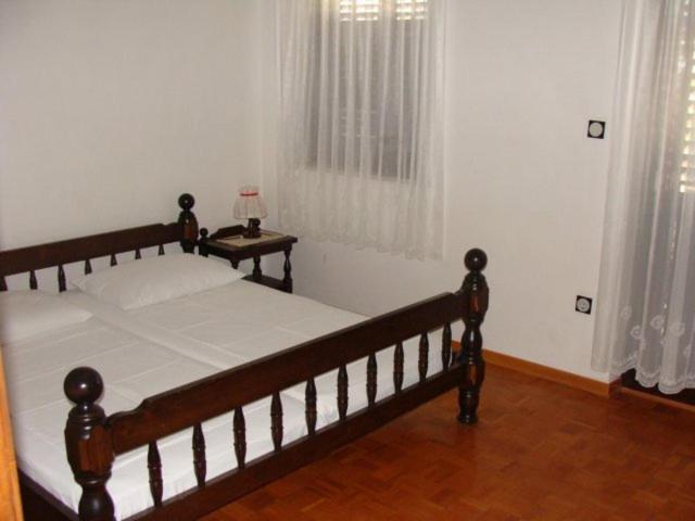 Apartmani Svetina Vodice Exteriör bild